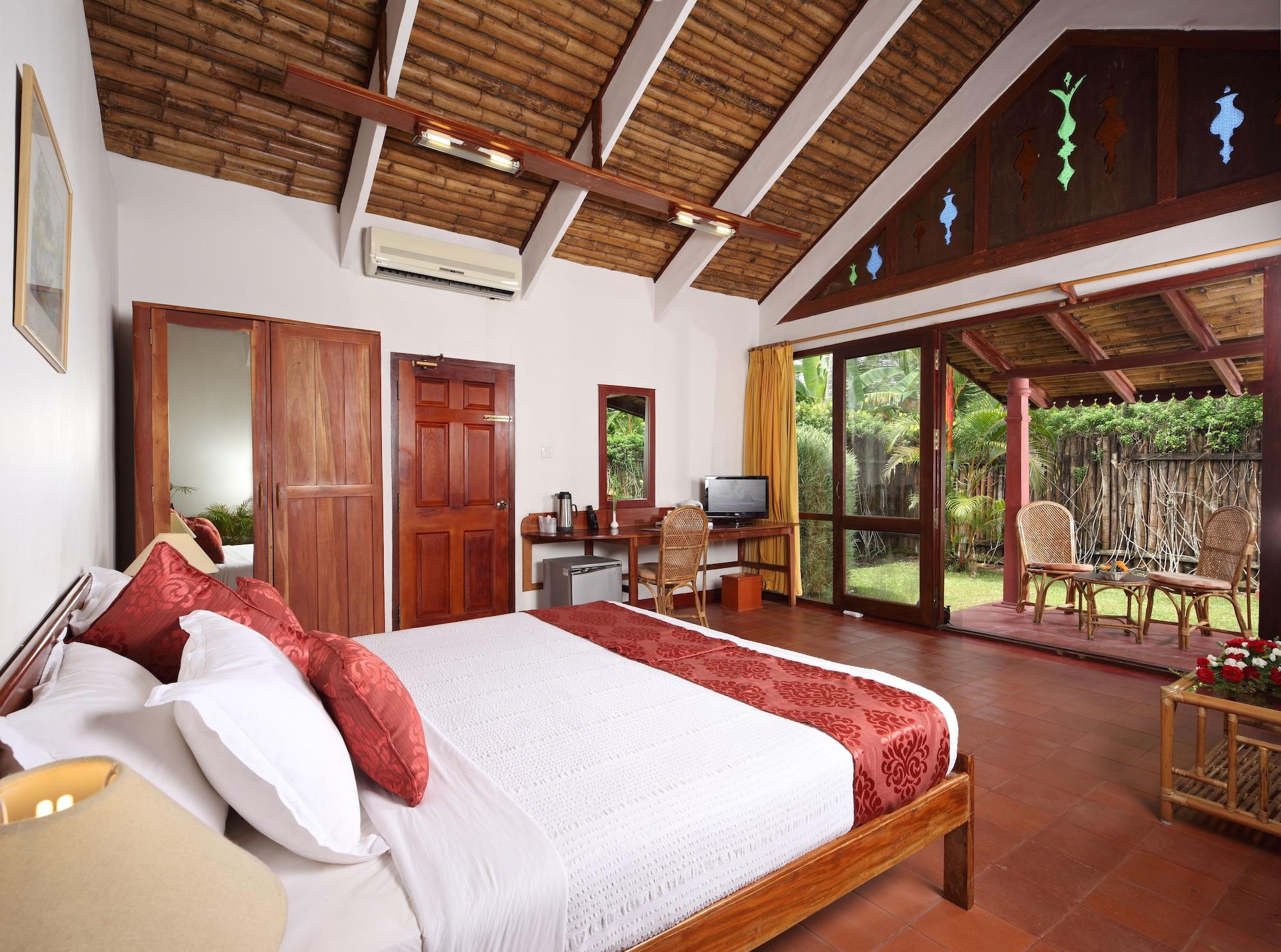 Abad Whispering Palms Hotel Kumarakom Exterior foto
