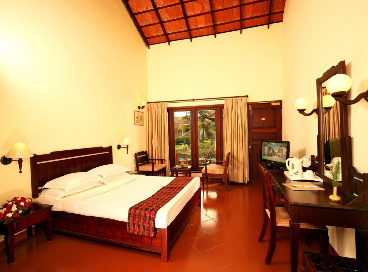Abad Whispering Palms Hotel Kumarakom Exterior foto